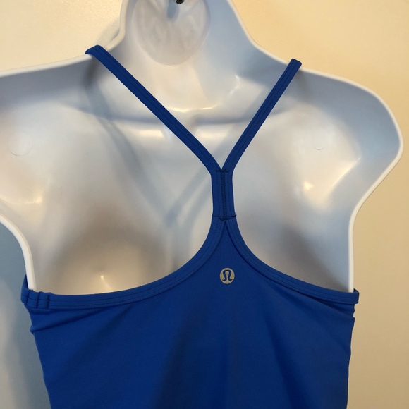 ⬇️4️⃣5️⃣NWT LULULEMON Power Y Blue Tank - Picture 4 of 6